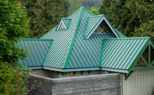 Best Emergency Roof Repair Services  in Chickasaw, AL